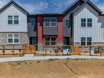 2877 E 103rd Drive