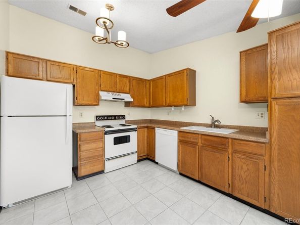 1075 S Garrison Street 203, Lakewood CO 80226