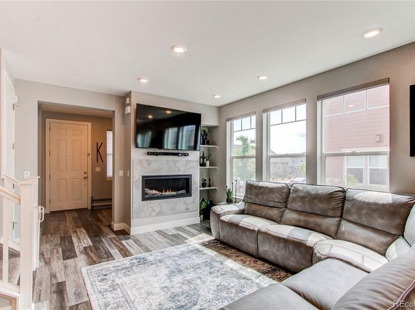 21302 E Radcliff Place, Aurora CO 80015