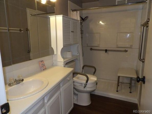 605 S Alton Way 3C, Denver CO 80247