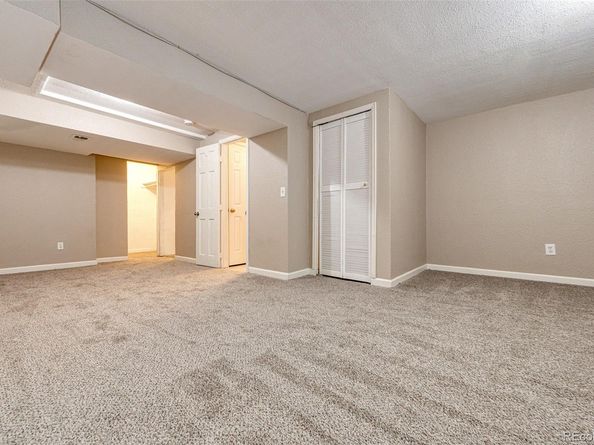 18538 E Whitaker Circle E, Aurora CO 80015