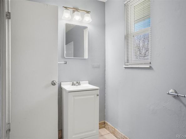 Undisclosed Address #5114871, Aurora CO 80110