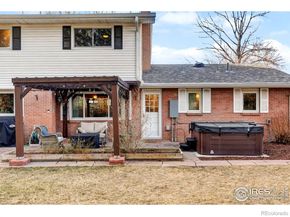 19 Dale Place, Longmont CO 80501