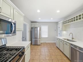 4245 S Clarkson Street, Englewood CO 80113