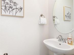 9646 W Hinsdale Place, Littleton CO 80128