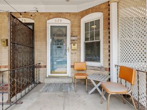 579 N Pennsylvania Street, Denver CO 80203