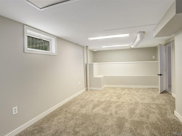 1925 Syracuse Street, Denver CO 80220