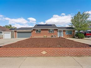 1960 Oakland Street, Aurora CO 80010