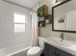 1960 Oakland Street, Aurora CO 80010