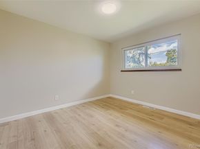 414 S Worchester Way, Aurora CO 80012