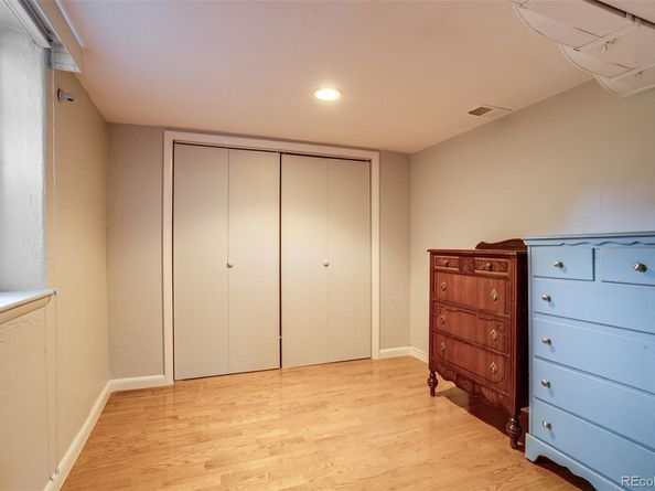 Undisclosed Address #4880304, Englewood CO 80113