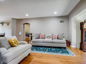 Undisclosed Address #4880304, Englewood CO 80113