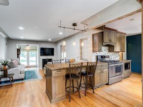 Undisclosed Address #4880304, Englewood CO 80113