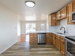 20 Marigold Drive, Denver CO 80221