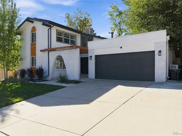 7452 E Jarvis Place, Denver CO 80237