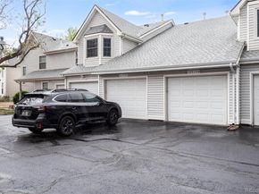 12513 E Pacific Circle D, Aurora CO 80014