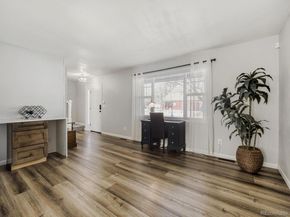 717 Elliott Street, Longmont CO 80504