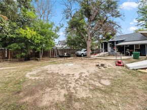 1561 Clinton Street, Aurora CO 80010