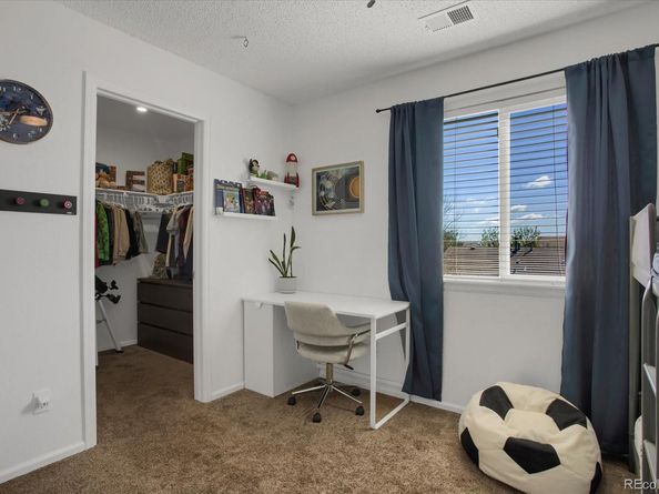2432 S Genoa Way, Aurora CO 80013