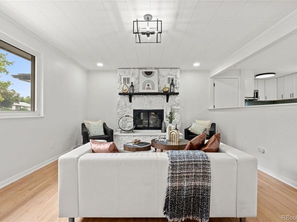 483 Emporia Street, Aurora CO 80010