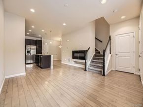 600 E Dry Creek Place, Littleton CO 80122