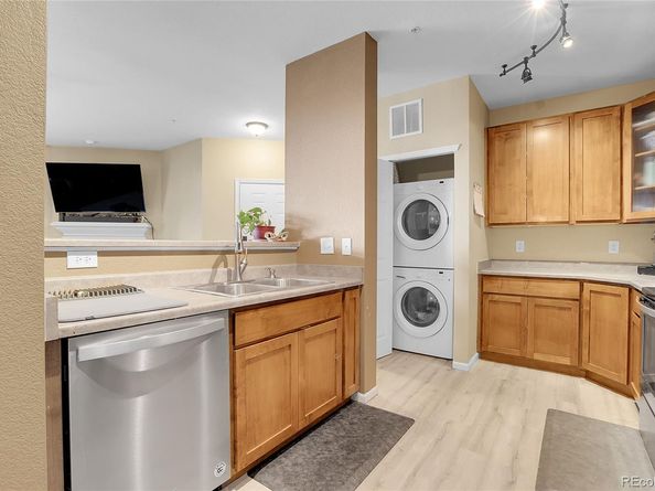 3865 S Dayton Street 207, Aurora CO 80014