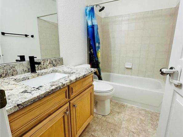 6102 S Yampa Street, Aurora CO 80016