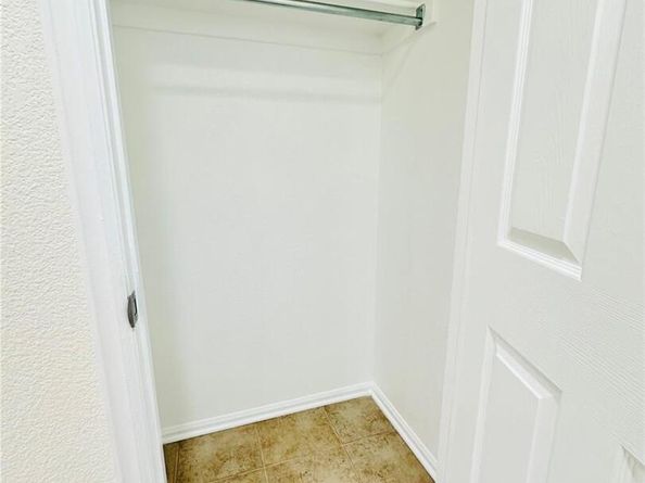 6102 S Yampa Street, Aurora CO 80016