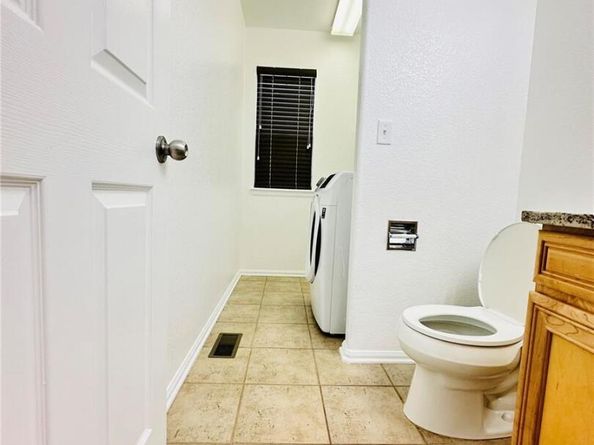 6102 S Yampa Street, Aurora CO 80016