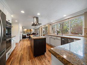 2171 S Parfet Drive, Lakewood CO 80227