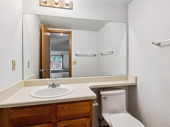 7476 E Arkansas Avenue 401, Denver CO 80231