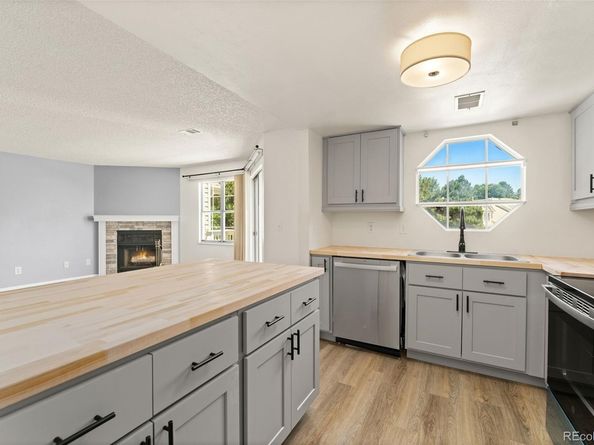 12573 E Pacific Circle C, Aurora CO 80014