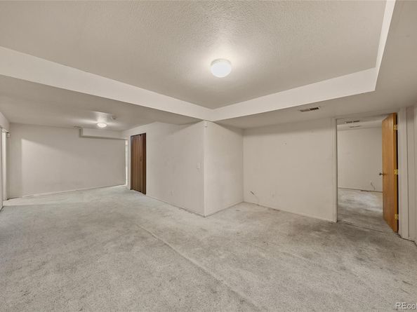 9761 W Ken Caryl Drive, Littleton CO 80127