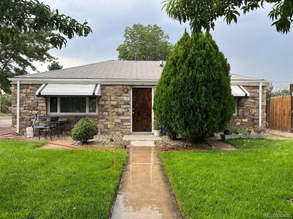 1701 Bahama Street, Aurora CO 80011