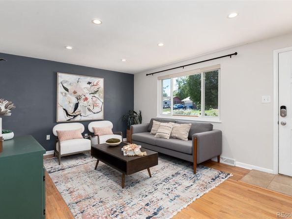 362 S Salem Street, Aurora CO 80012