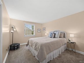 7409 S Newport Way, Centennial CO 80112