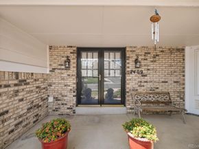 7409 S Newport Way, Centennial CO 80112