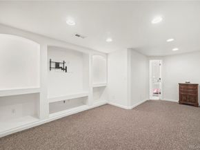 7409 S Newport Way, Centennial CO 80112