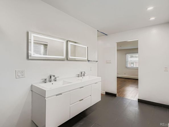 2334 S Leyden Street, Denver CO 80222