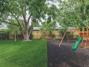 812 S Holly Street, Denver CO 80246
