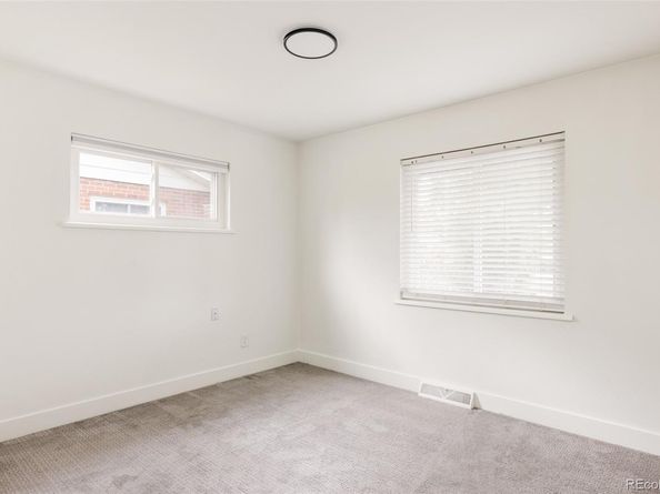 812 S Holly Street, Denver CO 80246