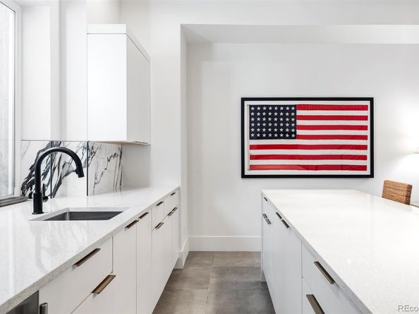 255 Jackson Street, Denver CO 80206