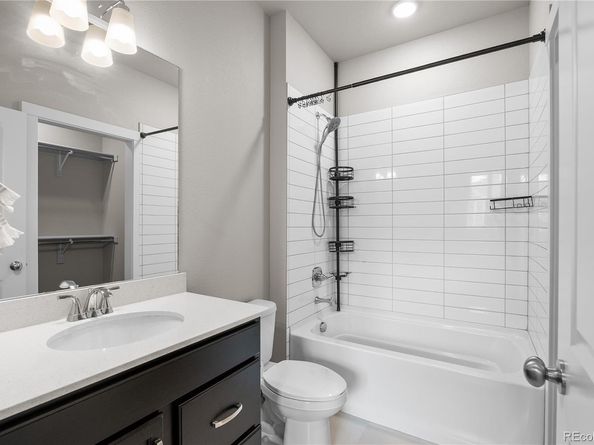 350 High Point Drive C103, Longmont CO 80504