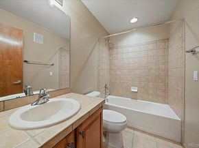 22023 E Heritage Parkway, Aurora CO 80016