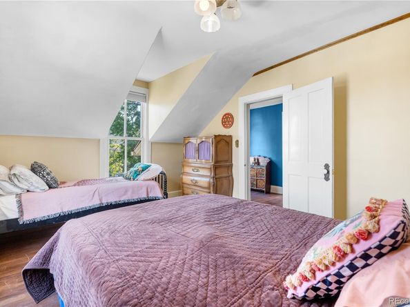 1220 Cheyenne Street, Golden CO 80401