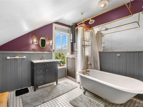 1220 Cheyenne Street, Golden CO 80401