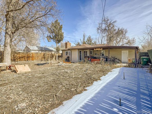1249 Worchester Street, Aurora CO 80011