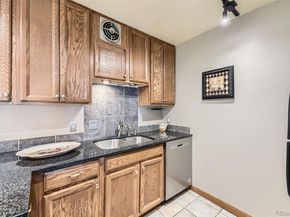 1050 N Corona Street 215, Denver CO 80218