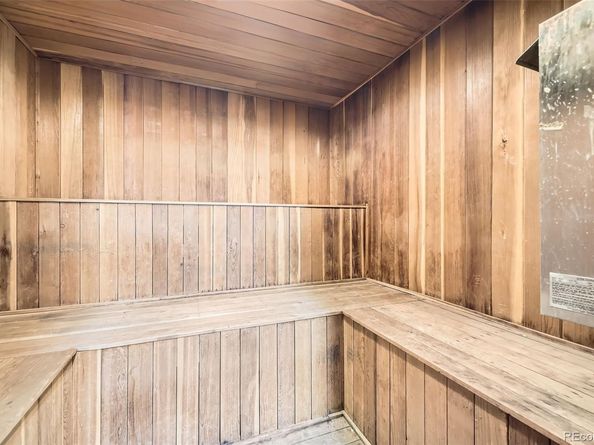 1050 N Corona Street 215, Denver CO 80218