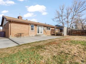 870 Hemlock Way, Broomfield CO 80020